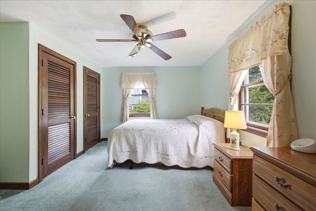 3 Granite St, Walpole, MA 02081
