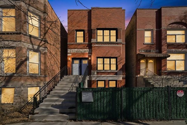 1239 N Rockwell Street, Chicago, IL 60622