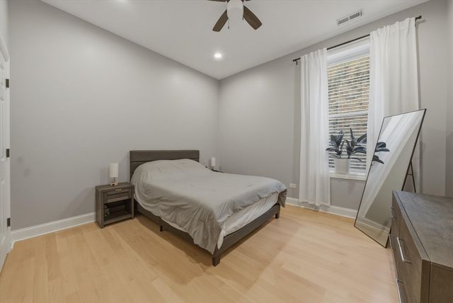 1239 N Rockwell Street, Chicago, IL 60622