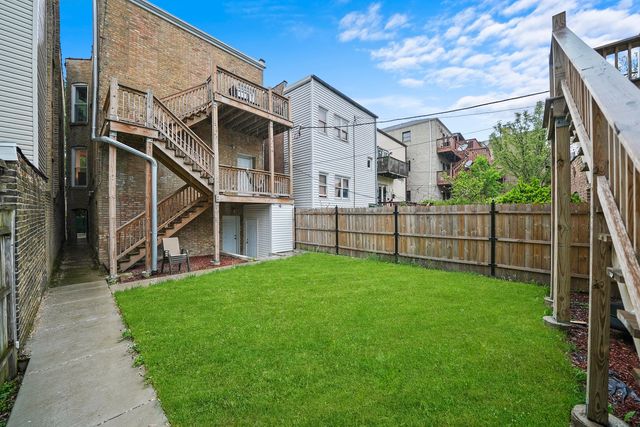 1239 N Rockwell Street, Chicago, IL 60622