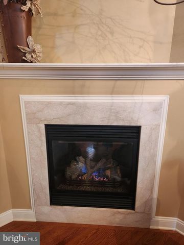 1317 CANTEBURY DR, Mount Joy, PA 17552