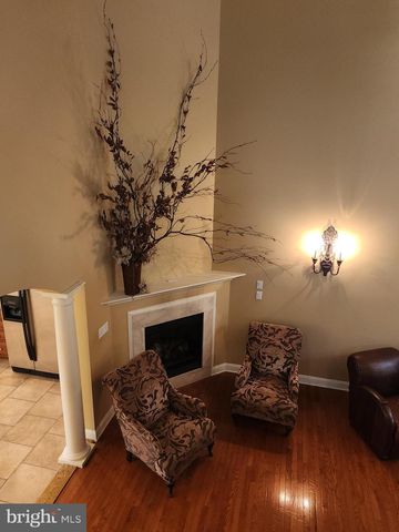 1317 CANTEBURY DR, Mount Joy, PA 17552