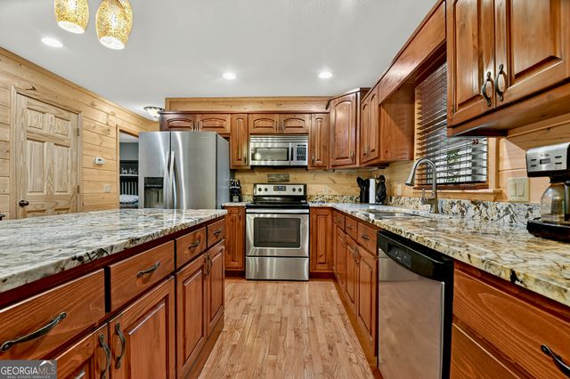603 Ashley Drive, Ellijay, GA 30540