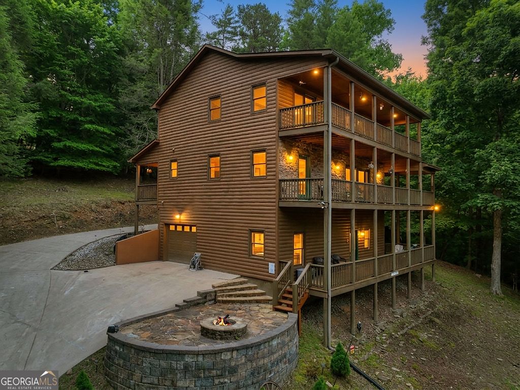 603 Ashley Drive, Ellijay, GA 30540