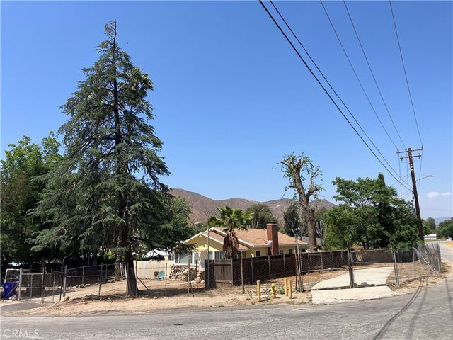 27908 Adon Avenue, Canyon Country, CA 91387