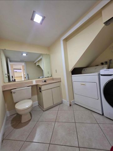 3928 Victoria Drive, West Palm Beach, FL 33406
