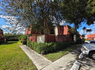 3928 Victoria Drive, West Palm Beach, FL 33406