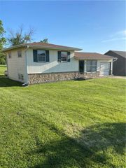 3501 NE 85th Terrace, Kansas City, MO 64156