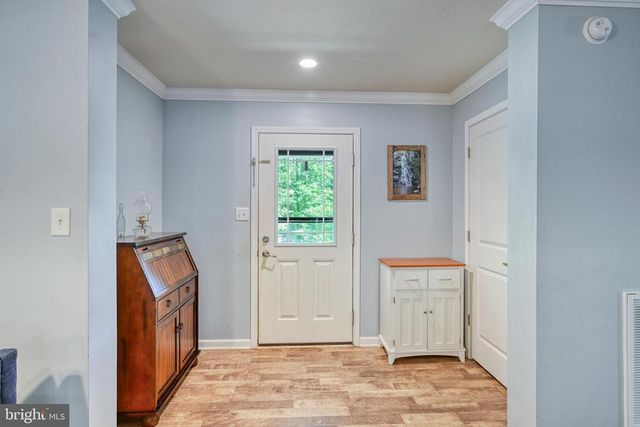 1176 SIGNBOARD RD, Bumpass, VA 23024