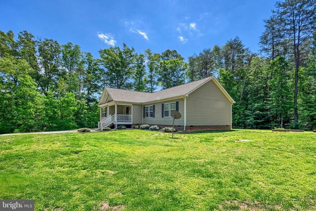 1176 SIGNBOARD RD, Bumpass, VA 23024