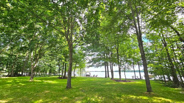 1985 S Haven Drive, Gladwin, MI 48624