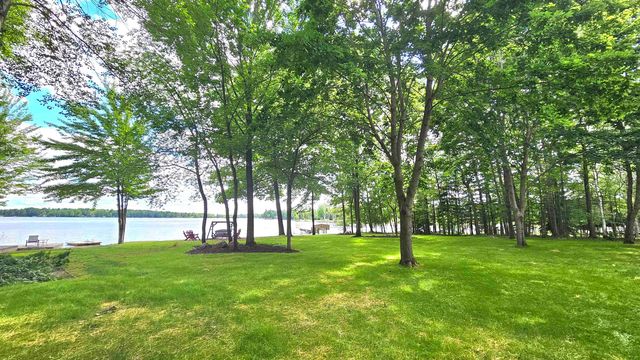 1985 S Haven Drive, Gladwin, MI 48624