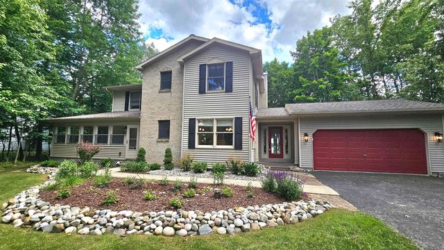 1985 S Haven Drive, Gladwin, MI 48624