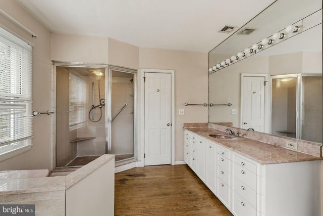 2301 EDGEWOOD RD, Harrisburg, PA 17104