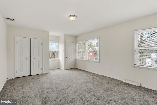 2301 EDGEWOOD RD, Harrisburg, PA 17104