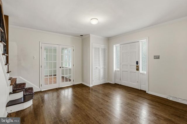 2301 EDGEWOOD RD, Harrisburg, PA 17104