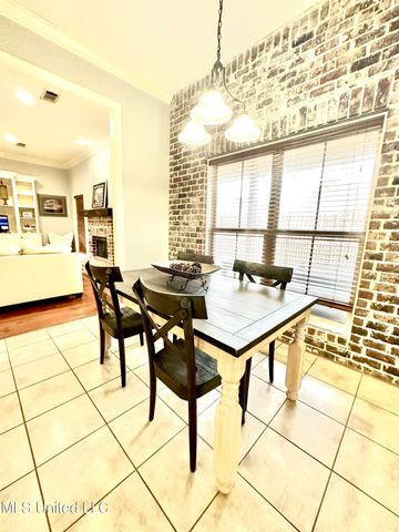 715 Tortoise Ridge, Brandon, MS 39047
