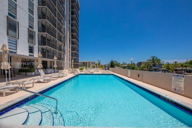 2500 NE 135th Street B508, North Miami, FL 33181
