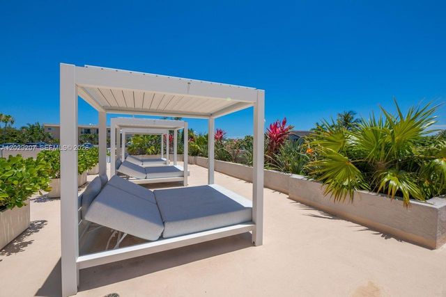 2500 NE 135th Street B508, North Miami, FL 33181