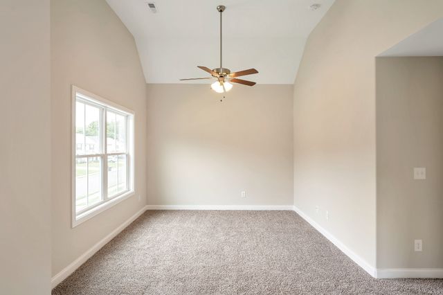 668 Crestone Ct, Clarksville, TN 37042