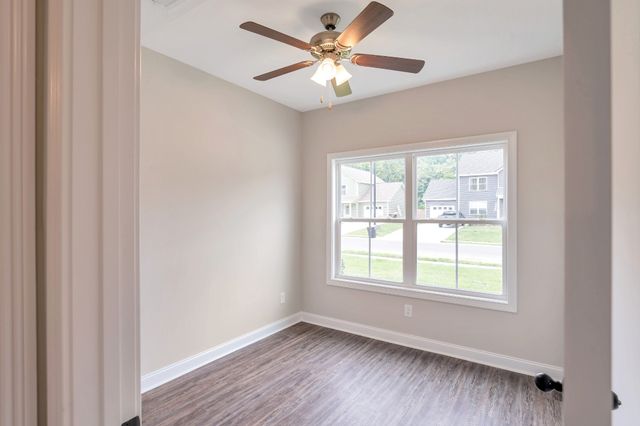 668 Crestone Ct, Clarksville, TN 37042