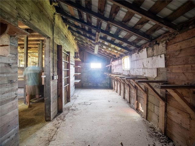 198 Mt View Rd, Donegal, PA 15622