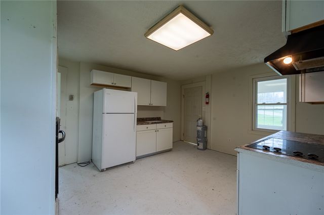 198 Mt View Rd, Donegal, PA 15622