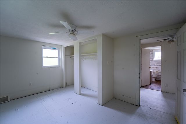 198 Mt View Rd, Donegal, PA 15622