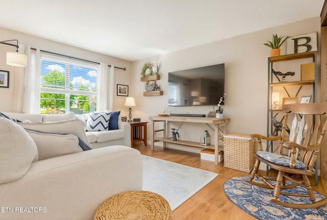 1550 Johnathan Drive, Louisville, TN 37777