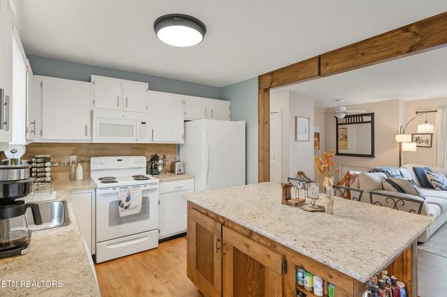 1550 Johnathan Drive, Louisville, TN 37777