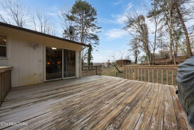 1550 Johnathan Drive, Louisville, TN 37777