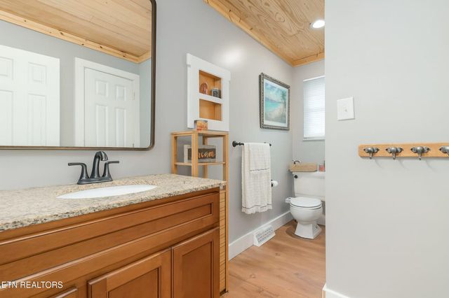 1550 Johnathan Drive, Louisville, TN 37777