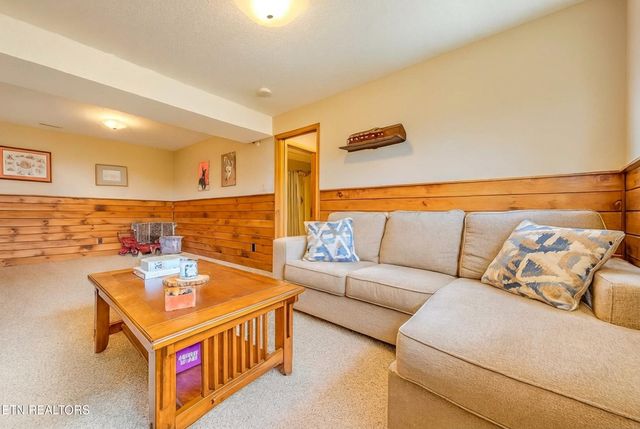 1550 Johnathan Drive, Louisville, TN 37777