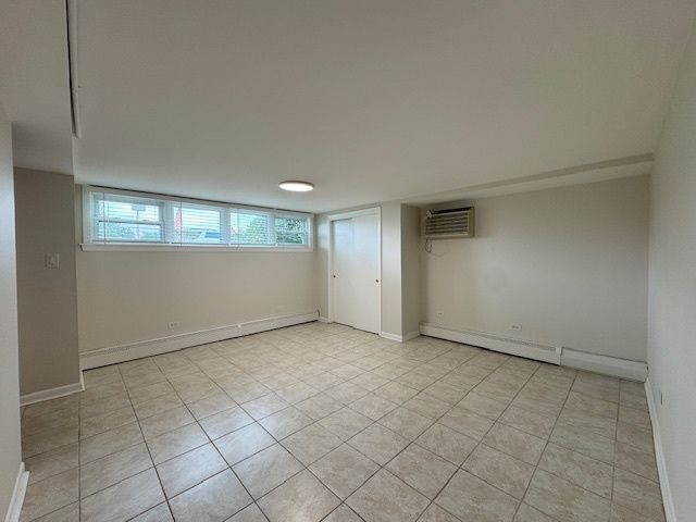 8006 W Addison Street G, Chicago, IL 60634