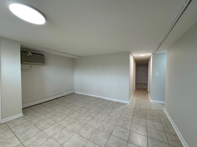 8006 W Addison Street G, Chicago, IL 60634