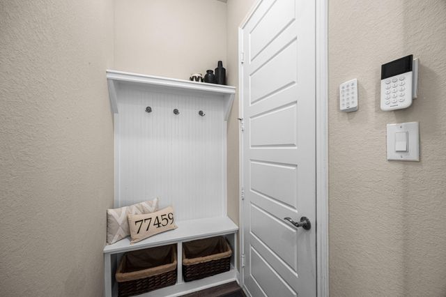 10847 Texas Rose Drive, Missouri City, TX 77459