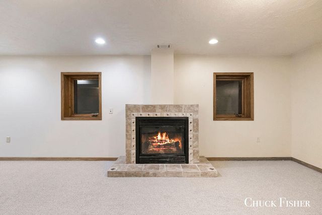 7389 Hidden Forest Court, Hudsonville, MI 49426