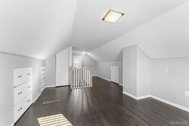 23080 Audette Street, Dearborn, MI 48124