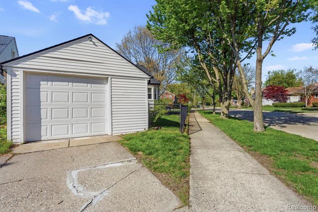 23080 Audette Street, Dearborn, MI 48124