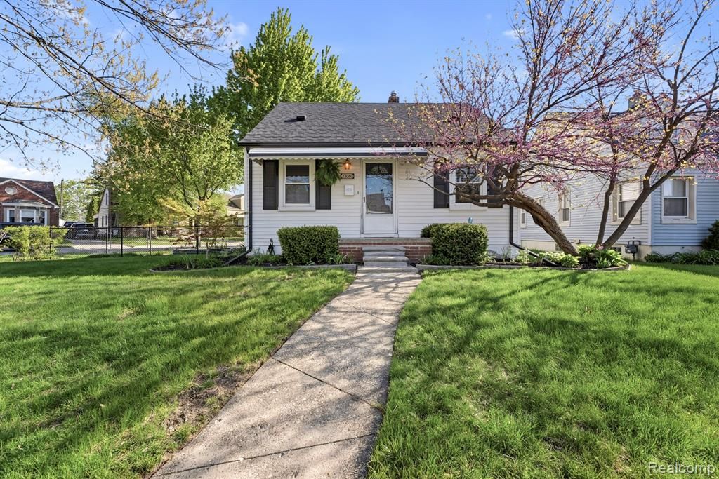 23080 Audette Street, Dearborn, MI 48124