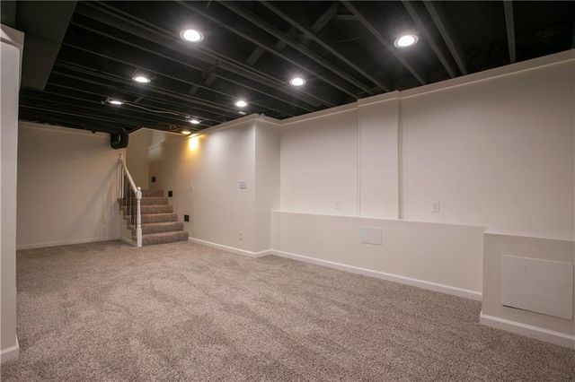 115 N PARK Drive, Raymore, MO 64083