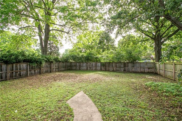 115 N PARK Drive, Raymore, MO 64083