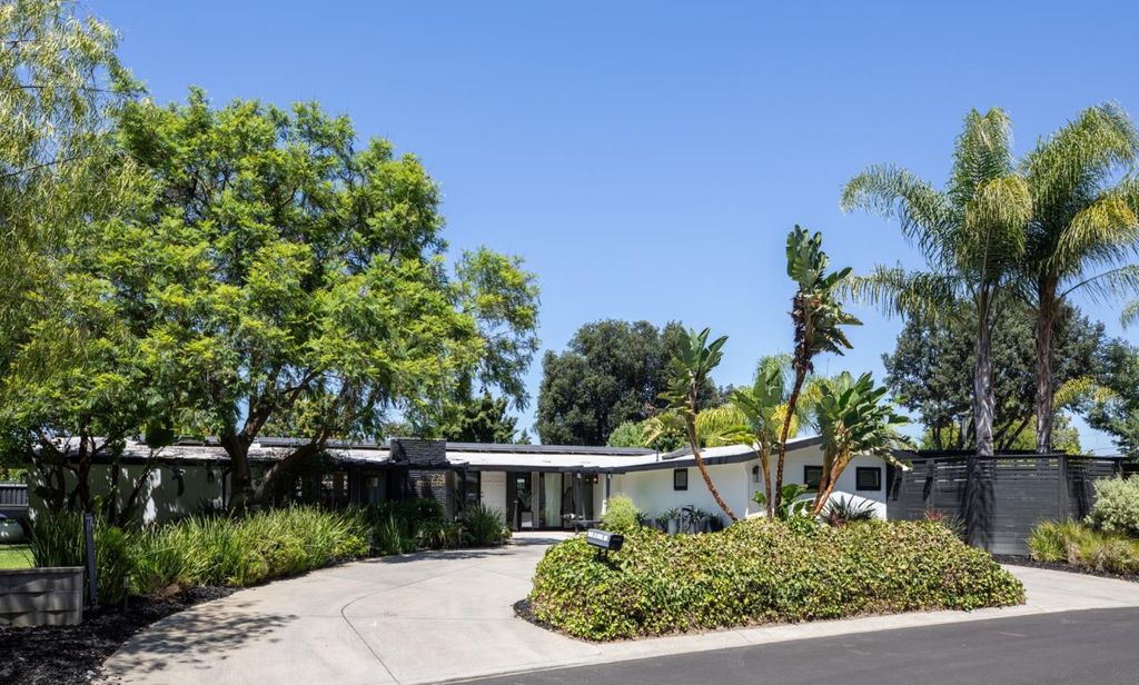 774 Betty Court, Sunnyvale, CA 94086