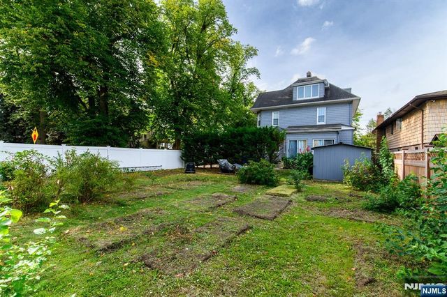 35 E Pierrepont Avenue, Rutherford, NJ 07070