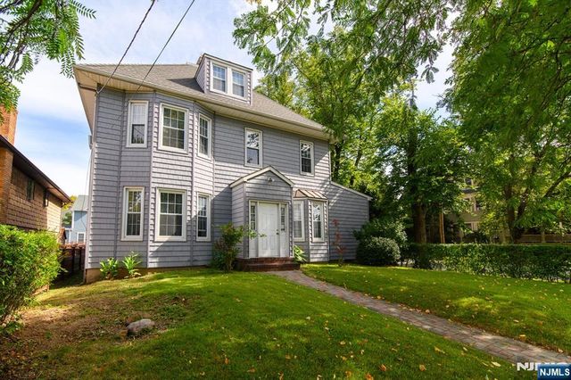 35 E Pierrepont Avenue, Rutherford, NJ 07070