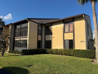802 Sky Pine Way D1, Greenacres, FL 33415