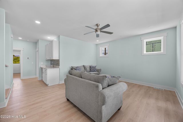 24 Porpoise Place, N Topsail Beach, NC 28460