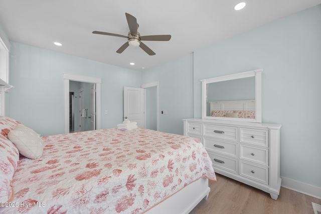 24 Porpoise Place, N Topsail Beach, NC 28460