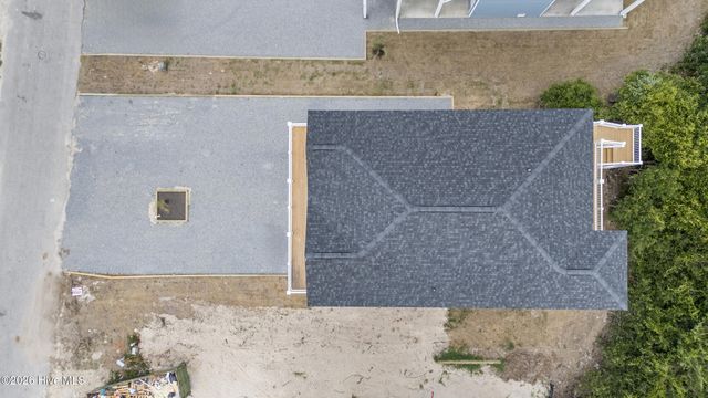 24 Porpoise Place, N Topsail Beach, NC 28460