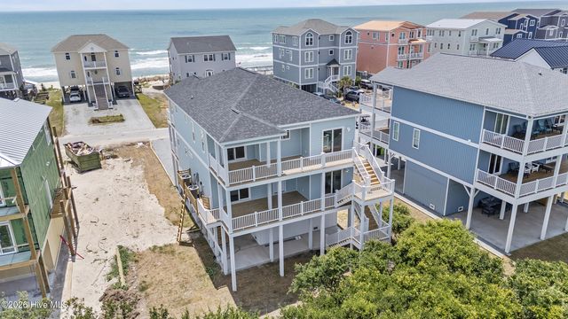 24 Porpoise Place, N Topsail Beach, NC 28460